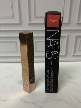 NARS shine lipstick